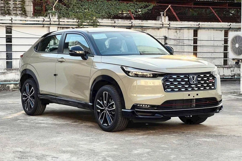 Honda HR-V e:HEV RS. Honda HR-V e:HEV RS.