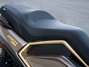 Xe tay ga 244,2cc, trang bị ngang Honda SH, giá hơn 110 triệu đồng