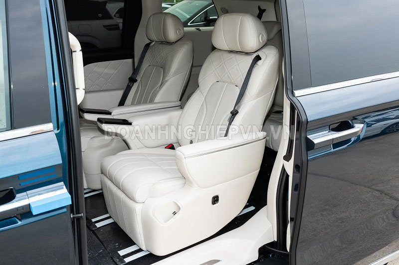 ‘Chuyên cơ mặt đất’ công suất 653 mã lực, giá hơn 1,2 tỷ đồng