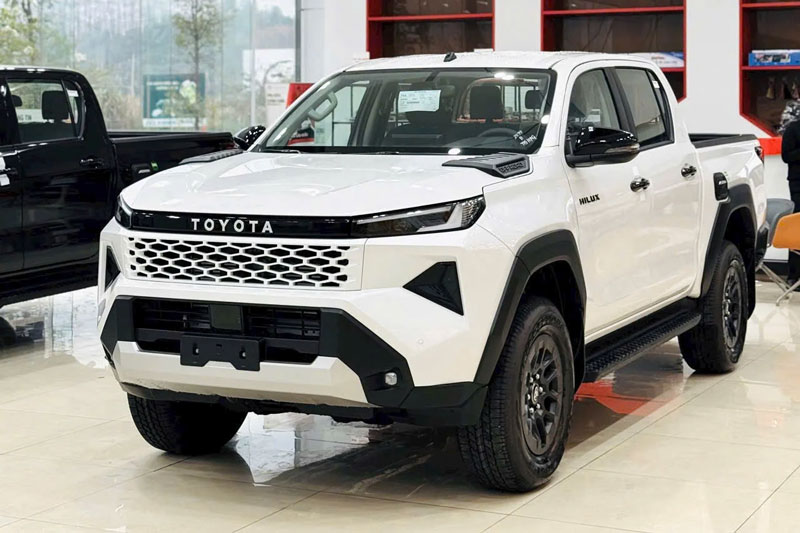 Doanh số Toyota tại Việt Nam giảm mạnh trong tháng 2/2026 