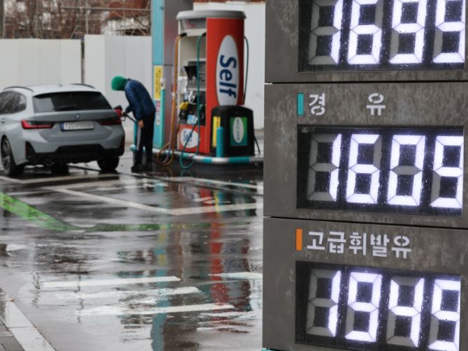 Châu Á ‘nín thở’ trước nguy cơ đứt gãy nguồn cung năng lượng do xung đột tại Trung Đông