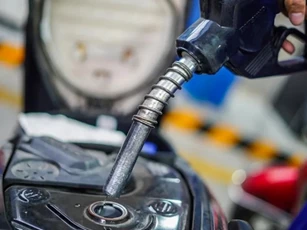 Bộ Công Thương: Doanh nghiệp xăng dầu găm hàng, chờ giá tăng sẽ bị xử lý nghiêm