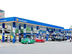 Bộ Công Thương yêu cầu doanh nghiệp xăng dầu không găm hàng, duy trì nguồn cung ổn định