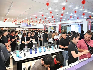 Samsung Galaxy S26 series tạo sức hút lớn trong ngày đầu lên kệ tại FPT Shop