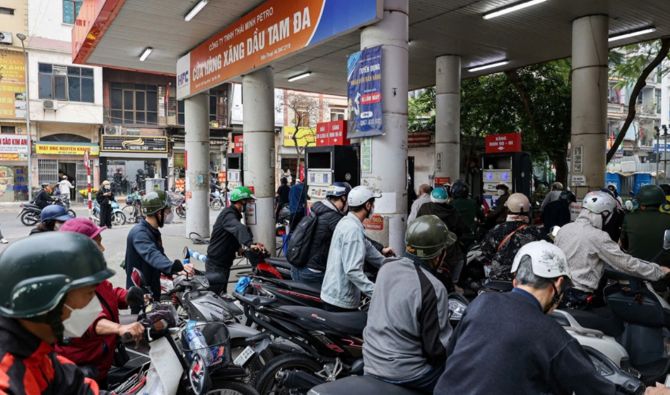 Hà Nội triển khai nhiều biện pháp bảo đảm nguồn cung và bình ổn thị trường xăng dầu