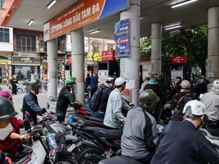 Hà Nội triển khai nhiều biện pháp bảo đảm nguồn cung và bình ổn thị trường xăng dầu