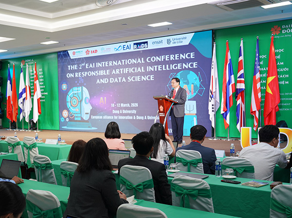 Hợp tác xây dựng hệ thống trí tuệ nhân tạo có trách nhiệm