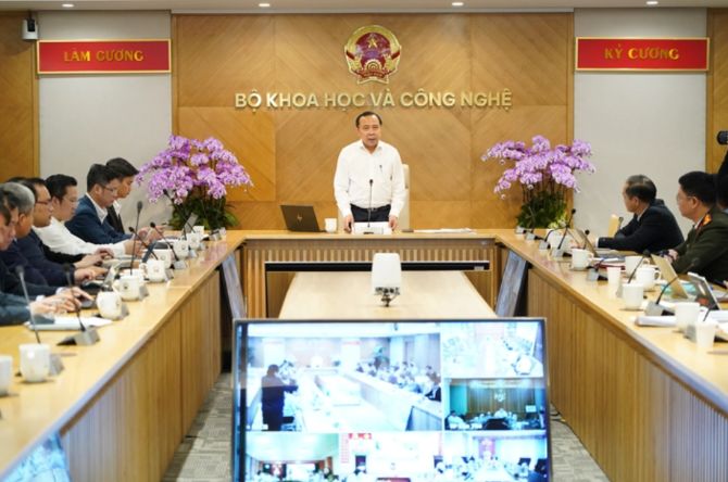 Phát triển công nghệ chiến lược "Make in Vietnam" từ nhu cầu thực tiễn 