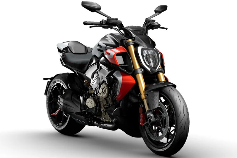 Ducati Diavel V4 RS 2026.