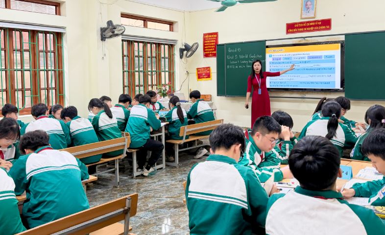 Cao Bằng đẩy mạnh chuyển đổi số trong dạy học qua chương trình giao lưu chuyên môn