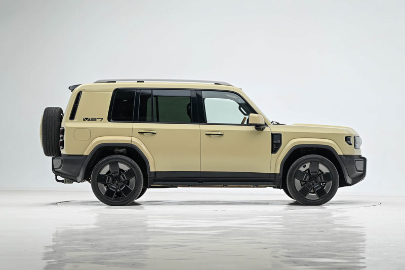 Xe gầm cao địa hình công suất 455 mã lực, thiết kế cá tính, giá gần 650 triệu đồng