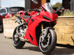 Top 10 sport bike đẹp nhất năm 2026: Gọi tên Ducati Panigale V2