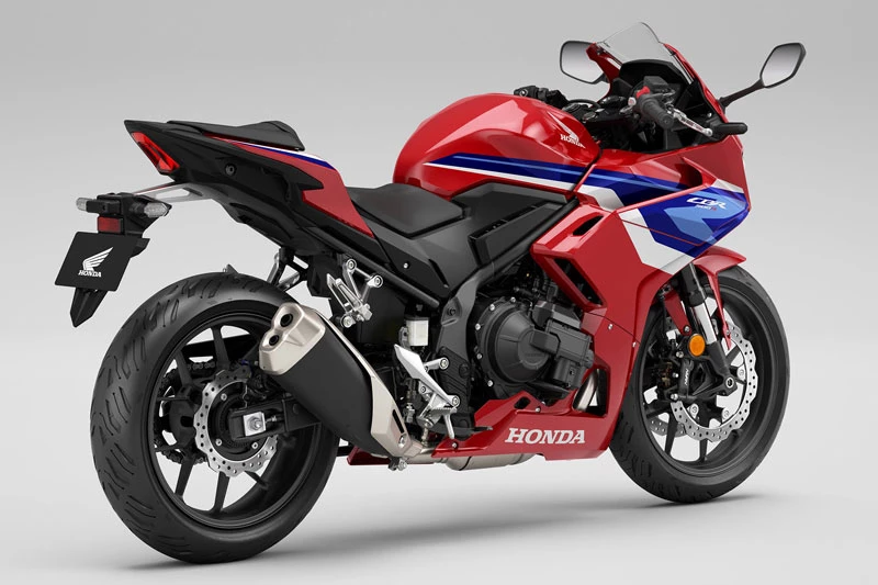 Honda CBR500R E-Clutch 2026. Honda CBR500R E-Clutch 2026.