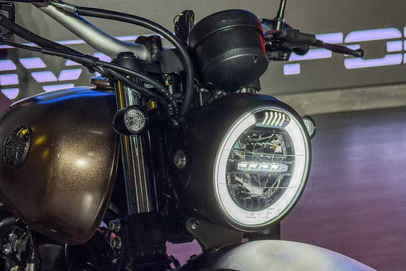 Môtô phong cách cổ điển, động cơ 150cc, giá hơn 46 triệu đồng