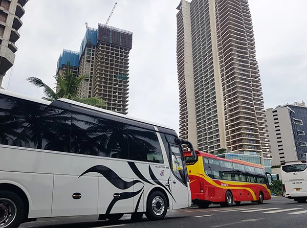 Sở Xây dựng Đà Nẵng yêu cầu tuyệt đối không sử dụng phương tiện chưa được cấp phù hiệu theo quy định của pháp luật để kinh doanh vận tải, phục vụ khách tham quan du lịch.