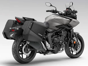Top 10 môtô sport touring tốt nhất năm 2026: Gọi tên Honda CB1000 GT