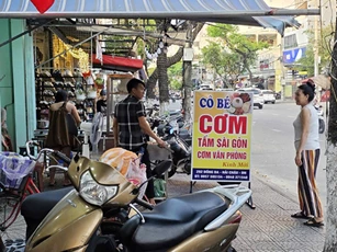 Đà Nẵng: Không được phép dùng vỉa hè để kinh doanh