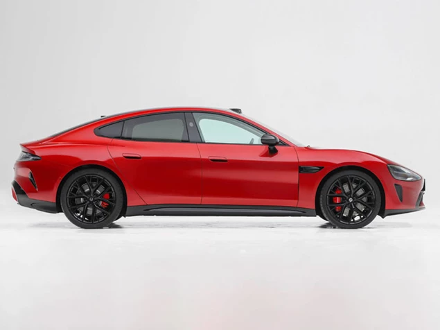 Xiaomi SU7 thế hệ mới ra mắt: Nâng cấp hàng loạt, giá gần 840 triệu đồng