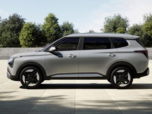 Kia giới thiệu xe MPV 6 chỗ, công suất 169 mã lực, giá hơn 500 triệu đồng