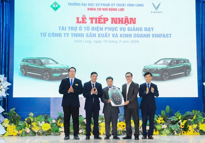 VinFast chuyển giao học liệu đào tạo ô tô điện