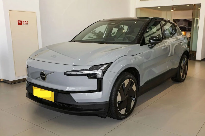 Volvo EX30 2026. Volvo EX30 2026.