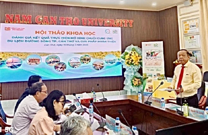 Ảnh 1- TS Nguyễn Văn Quang - Hiệu trưởng Trường Đại học Nam Cần Thơ.