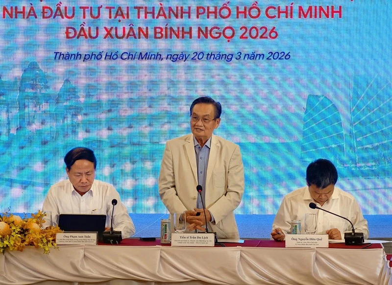 TS Trần Du Lịch - Chuyên gia kinh tế, Thành viên Hội đồng tư vấn chính sách tài chính - tiền tệ quốc gia, phát biểu. TS Trần Du Lịch - Chuyên gia kinh tế, Thành viên Hội đồng tư vấn chính sách tài chính - tiền tệ quốc gia, phát biểu.