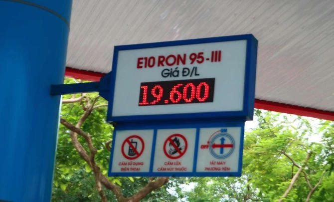 Petrolimex đang thực hiện nhiều biện pháp để nhanh chóng đưa xăng E10RON95 vào sử dụng.