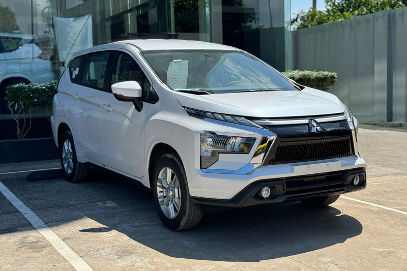 Loạt xe MPV 7 chỗ đồng loạt giảm giá sâu tại Việt Nam