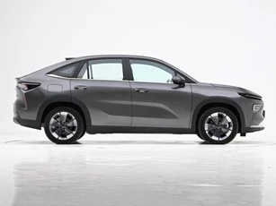 Xe gầm cao hạng C mạnh 218 mã lực, siêu tiết kiệm xăng, giá gần 500 triệu đồng