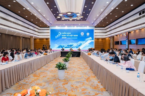 Lấy khoa học công nghệ làm trụ cột tăng trưởng mới