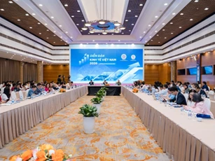 Lấy khoa học công nghệ làm trụ cột tăng trưởng mới