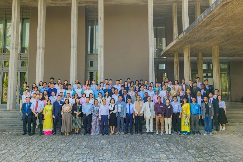 Hội thảo thu hút hơn 120 nhà khoa học, nhà nghiên cứu và nghiên cứu sinh đến từ 14 quốc gia.