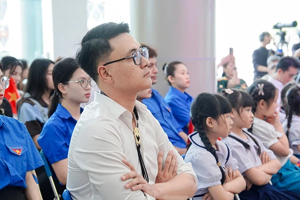 chương trình góp phần lan tỏa giá trị lịch sử, bồi đắp lòng tự hào dân tộc cho thế hệ trẻ.