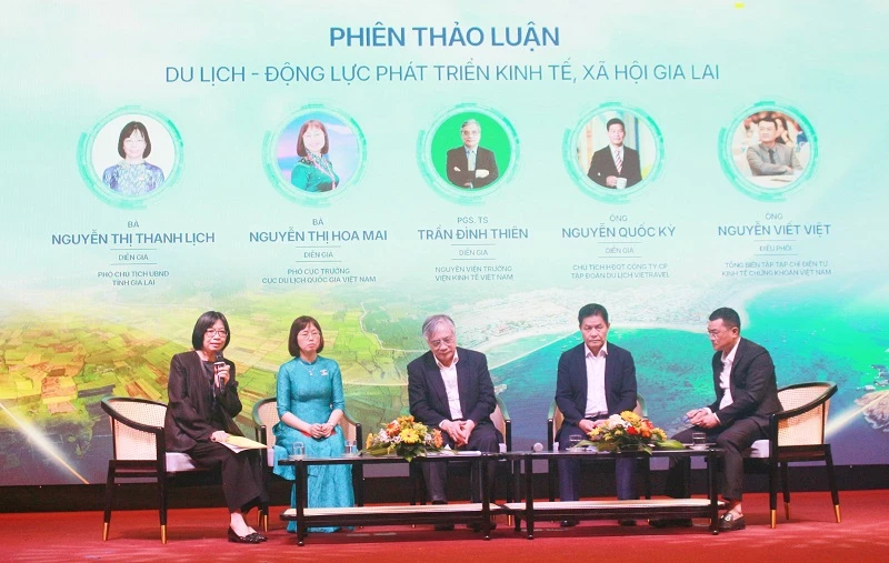 Phiên tọa đàm “Du lịch – Động lực phát triển kinh tế, xã hội Gia Lai”.