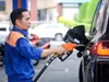 Đề xuất kéo dài giảm thuế, tạm ứng 8.000 tỷ đồng cho Quỹ bình ổn giá xăng dầu