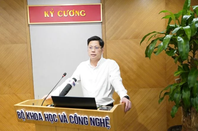 Ông Hoàng Anh Tú - Phó Vụ trưởng Vụ Khoa học kỹ thuật và công nghệ, Bộ Khoa học và Công nghệ.