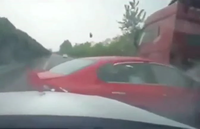 Ảnh cắt từ clip.