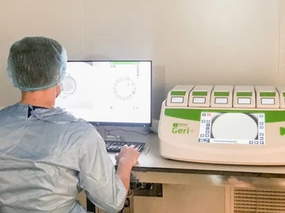 Công nghệ AI rút ngắn thời gian xét nghiệm trong IVF