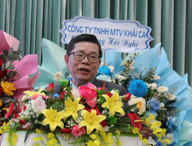 GS Minh Bùi – Chuyên gia tim mạch đến từ Đại học Colorado (Hoa Kỳ), chia sẻ tại hội nghị.