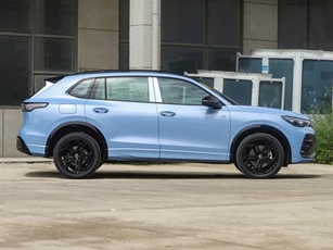 Volkswagen Tiguan có thêm phiên bản mới, giá 818 triệu đồng