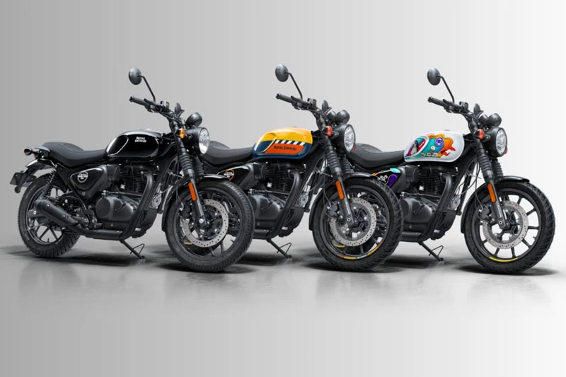 Royal Enfield Hunter 350 Base Premium.