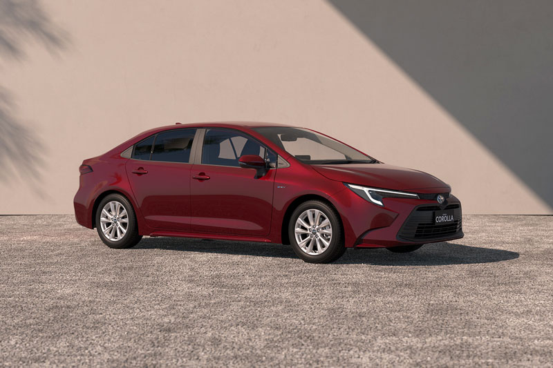 Toyota Corolla 2026 ra mắt: Thêm trang bị, giá gần 600 triệu đồng