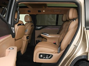 SUV 4 chỗ siêu sang cạnh tranh với Mercedes-Maybach GLS 600, giá hơn 5 tỷ đồng