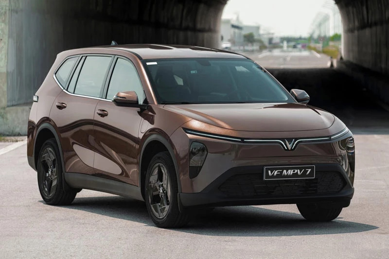 VinFast VF MPV 7.