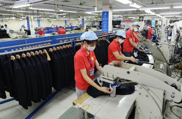 Ngành da giày đối mặt 'cú sốc kép' từ xung đột Trung Đông