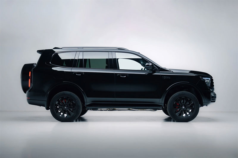 Đối thủ của Toyota Land Cruiser có thêm phiên bản đặc biệt, giá hơn 1,4 tỷ đồng