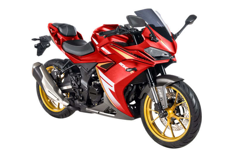 Môtô 2 xi lanh, trang bị tiên tiến, giá hơn 92 triệu đồng