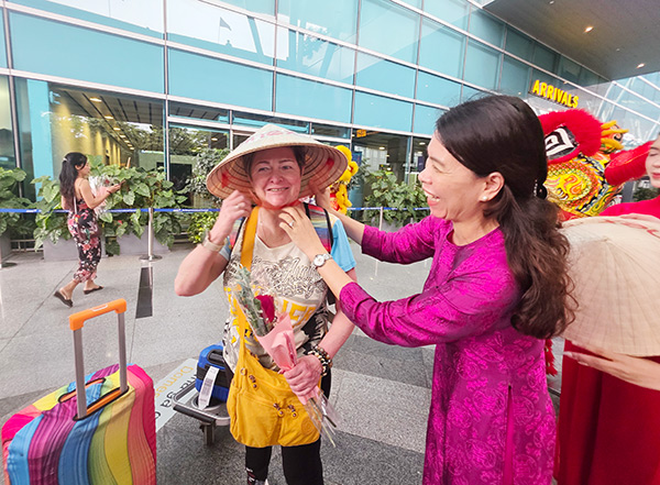 Đà Nẵng đón chuyến bay đầu tiên từ Vladivostok (Nga)