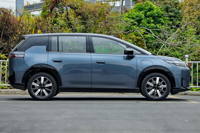 SUV hạng C mạnh 224 mã lực, trang bị ấn tượng, giá chưa tới 500 triệu đồng